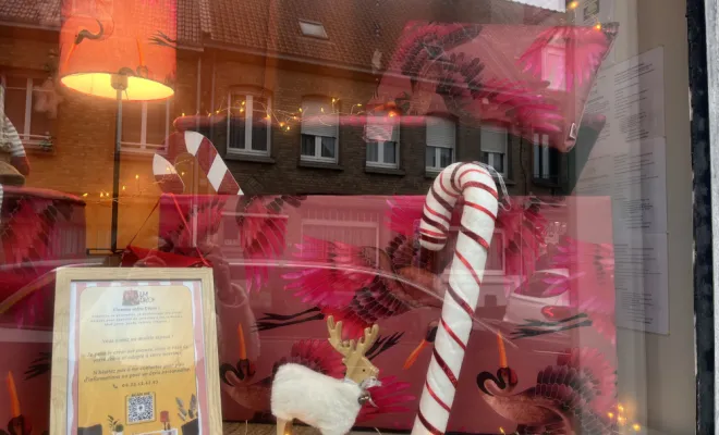 Vitrine de votre auto école à Bergues par LM Dk'Or, Bergues, Auto-école Starter